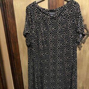 Connected Apparel Black & Tan Print Flared Dress Short Sleeve Boat Neck Size 18
